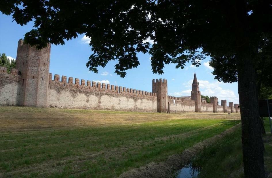 The Garden View Apartment - Le Ca De Boron Montagnana Montagnana  Exterior photo